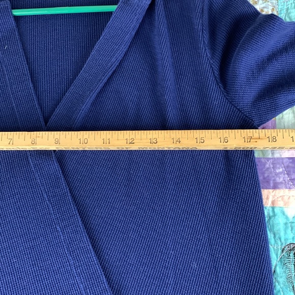 Bongo Women’s Large Hoodie - Picture 5 of 7